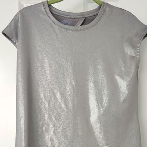 Cute silver cap sleeve stretchy top